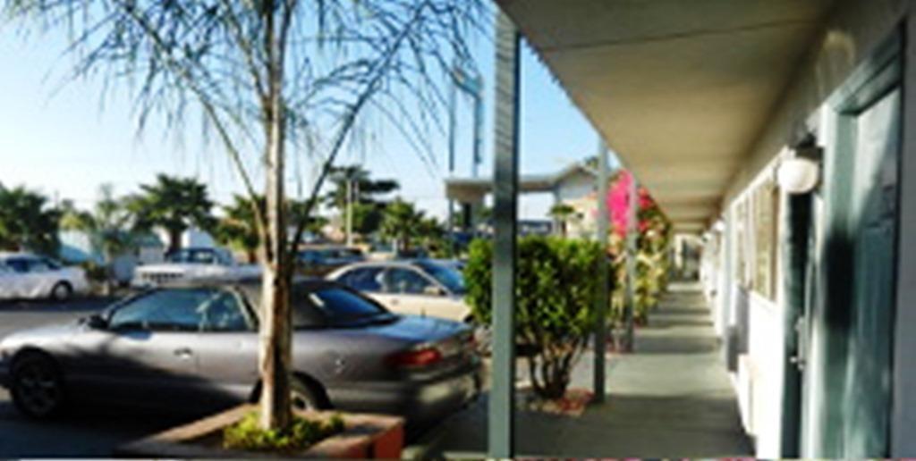 Antioch Executive Inn ภายนอก รูปภาพ